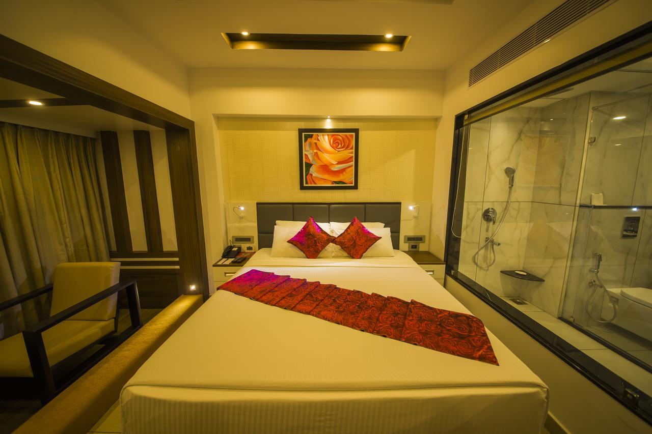The Renai Cochin Kochi Exterior foto