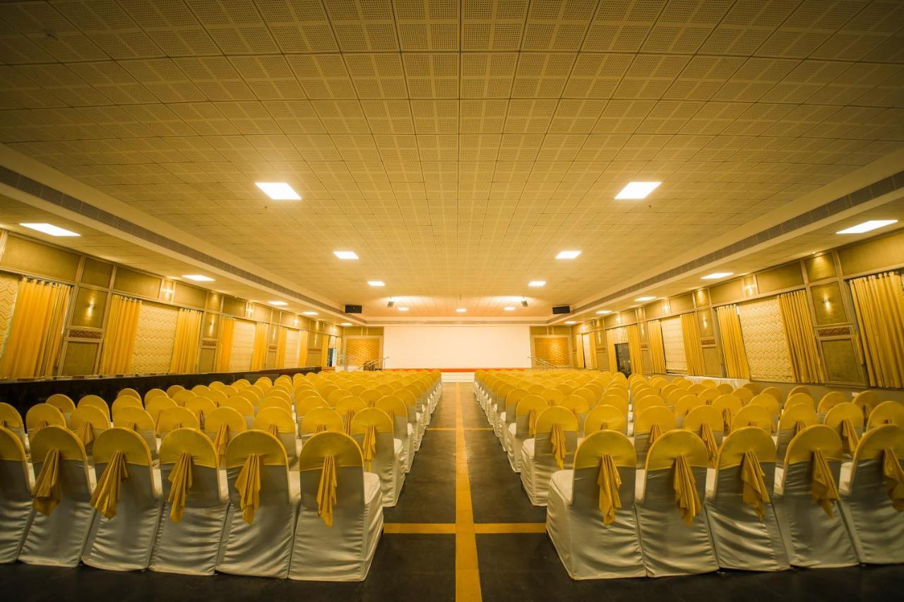 The Renai Cochin Kochi Exterior foto