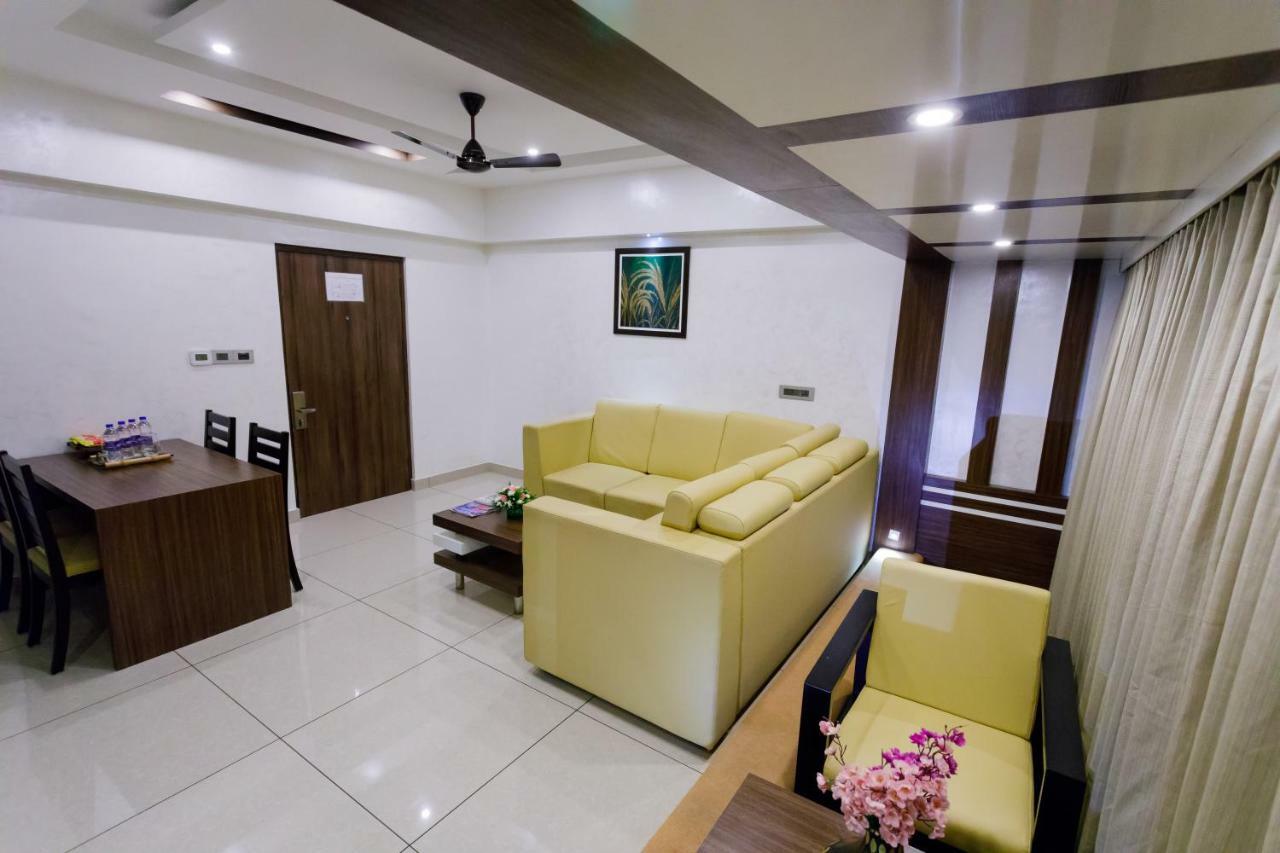 The Renai Cochin Kochi Exterior foto