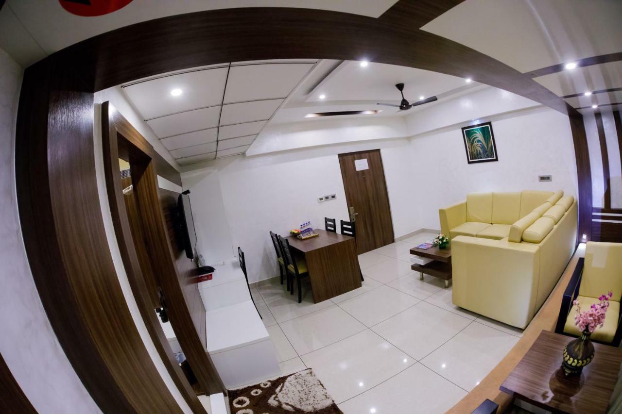 The Renai Cochin Kochi Exterior foto