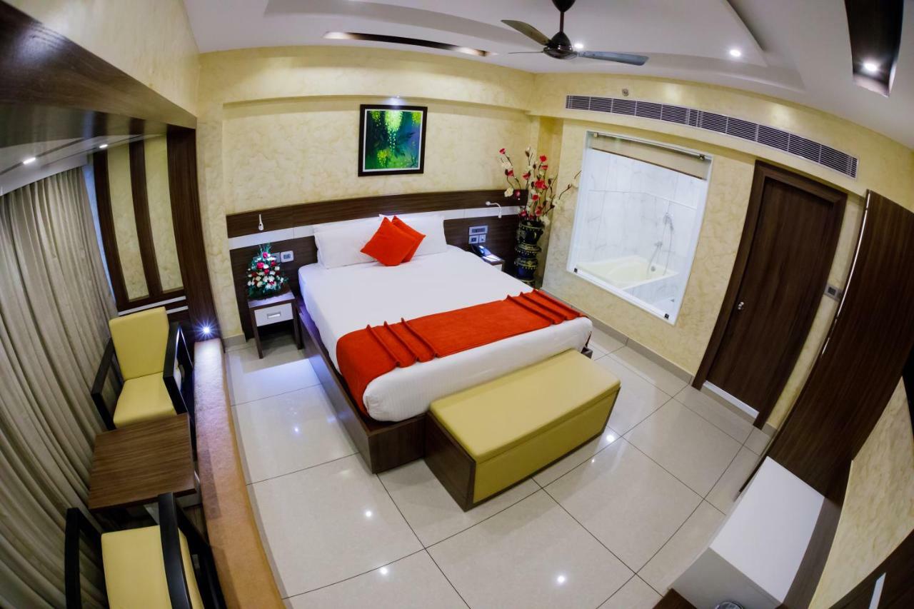 The Renai Cochin Kochi Exterior foto